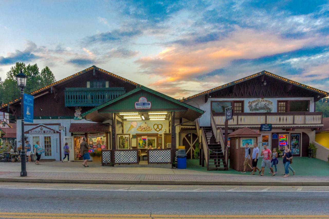 Singing Pines Hotel Sautee Nacoochee Exterior photo